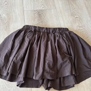 Offline pleated active skirt with shorts